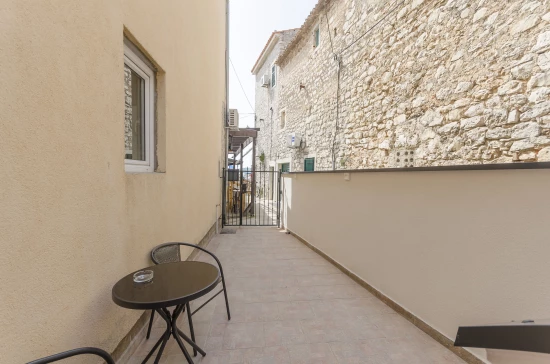 Apartmán Severní Dalmácie - Vodice DA 4252 N1