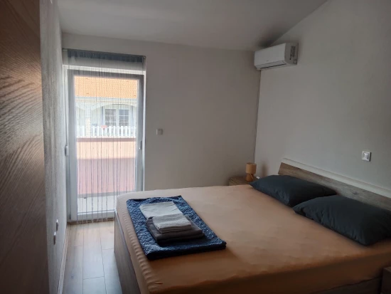 Apartmán Střední Dalmácie - Okrug Gornji DA 3354 N1