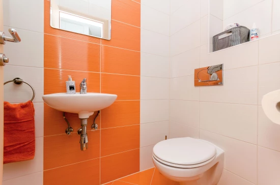 Apartmán Střední Dalmácie - Okrug Gornji DA 3356 N1