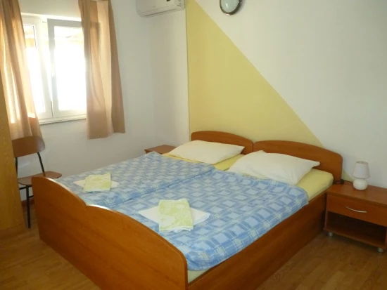 Apartmán Severní Dalmácie - Starigrad Paklenica DA 7008 N2