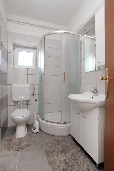 Apartmán Střední Dalmácie - Okrug Gornji DA 7024 N1