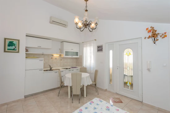 Apartmán Severní Dalmácie - Vodice DA 7024 N3