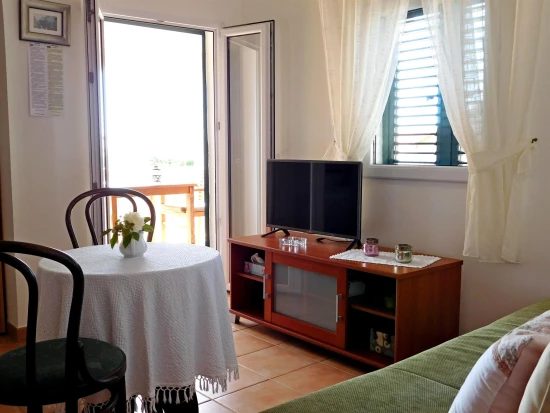 Apartmán Ostrov Vis - Milna (Hvar) OS 9086 N3