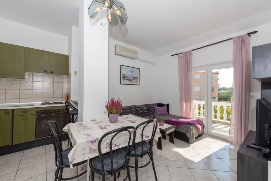 Apartmán Severní Dalmácie - Vodice DA 7045 N2