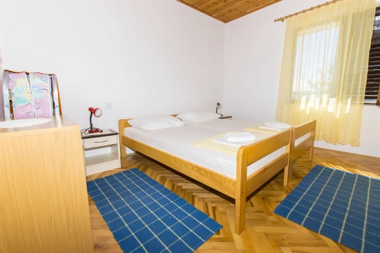 Apartmán Severní Dalmácie - Starigrad Paklenica DA 7051 N1