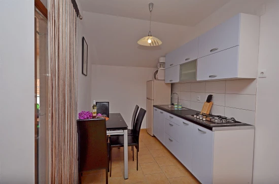 Apartmán Severní Dalmácie - Tribunj (Vodice) DA 7074 N2