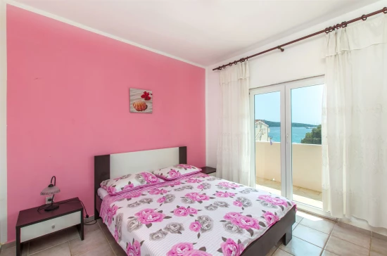 Apartmán Severní Dalmácie - Rogoznica DA 7075 N2