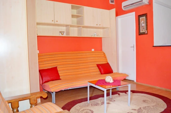 Apartmán Severní Dalmácie - Vodice DA 7076 N2