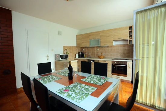 Apartmán Ostrov Brač - Supetar OS 9133 N1