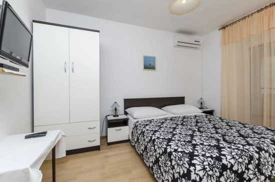 Apartmán Severní Dalmácie - Primošten DA 7107 N2