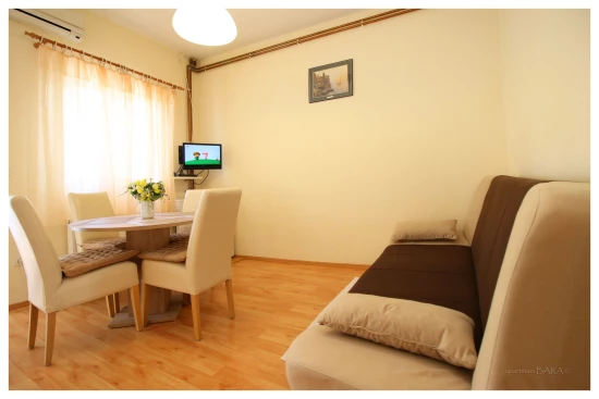 Apartmán Severní Dalmácie - Primošten DA 7107 N3