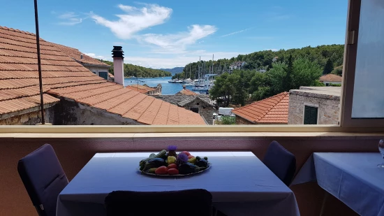 Apartmánový pokoj Ostrov Hvar - Vrboska OS 9139 N1