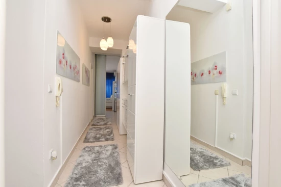 Apartmán Střední Dalmácie - Jesenice DA 7124 N1