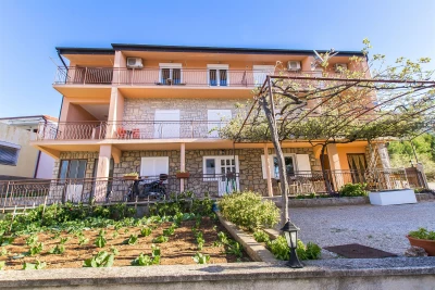 Apartmán Severní Dalmácie - Starigrad Paklenica DA 7127 N2