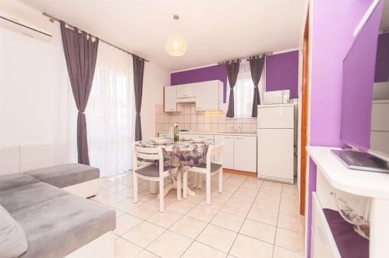 Apartmán Severní Dalmácie - Vodice DA 7133 N3