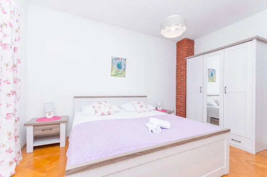 Apartmán Severní Dalmácie - Starigrad Paklenica DA 7145 N1