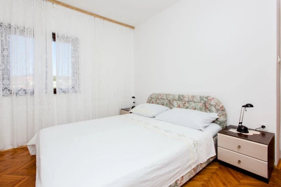 Apartmán Střední Dalmácie - Vinišće DA 7153 N3