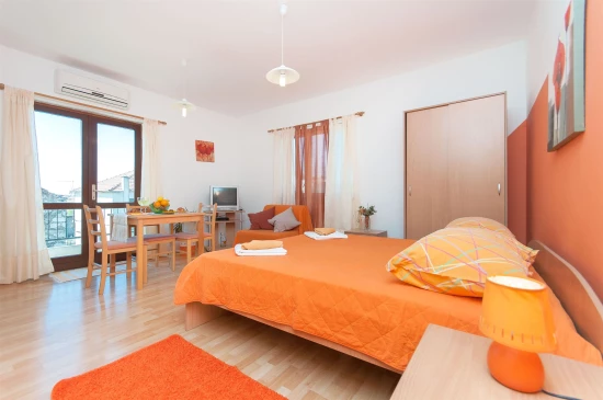 Apartmán Severní Dalmácie - Vodice DA 7160 N3