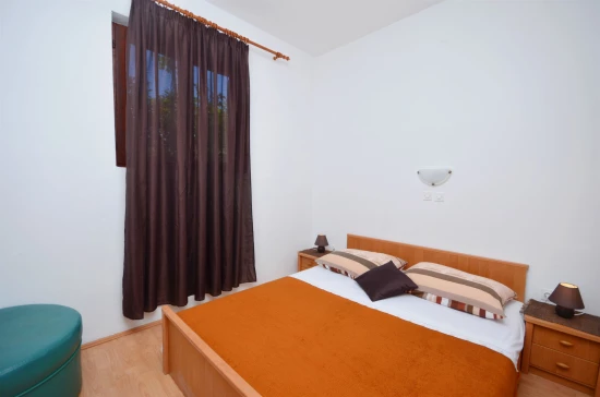 Apartmán Severní Dalmácie - Starigrad Paklenica DA 7167 N2