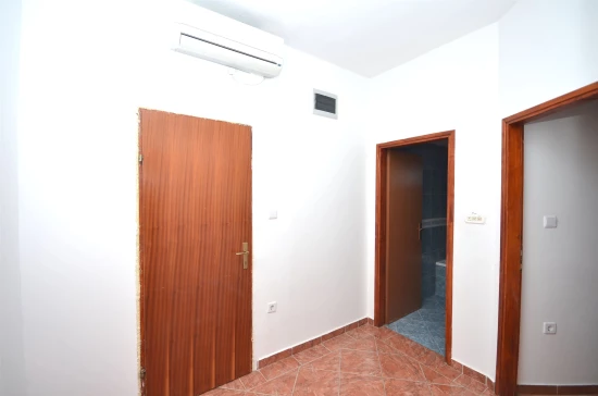 Apartmán Ostrov Pag - Pag OS 9255 N3