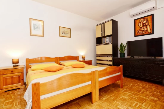 Apartmán Severní Dalmácie - Vodice DA 7201 N2