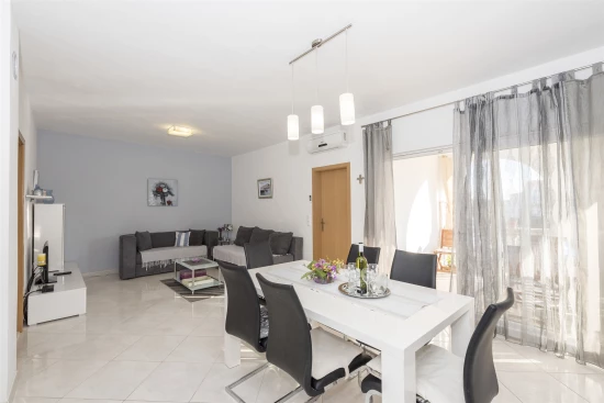 Apartmán Severní Dalmácie - Srima (Vodice) DA 7207 N2