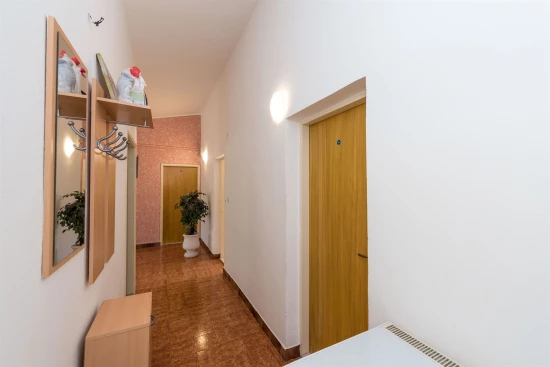 Apartmán Severní Dalmácie - Starigrad Paklenica DA 7217 N1