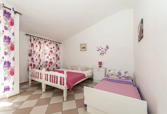 Apartmán Severní Dalmácie - Starigrad Paklenica DA 7217 N1