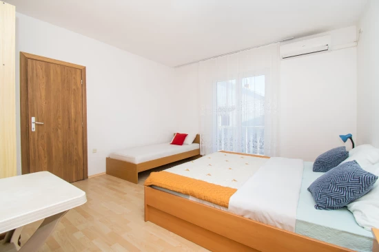 Apartmán Severní Dalmácie - Vodice DA 7227 N1