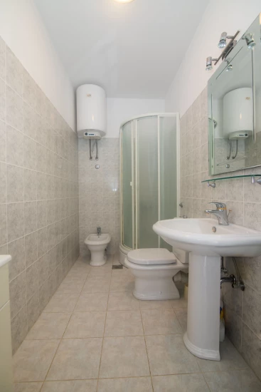 Apartmán Střední Dalmácie - Okrug Gornji DA 7256 N1