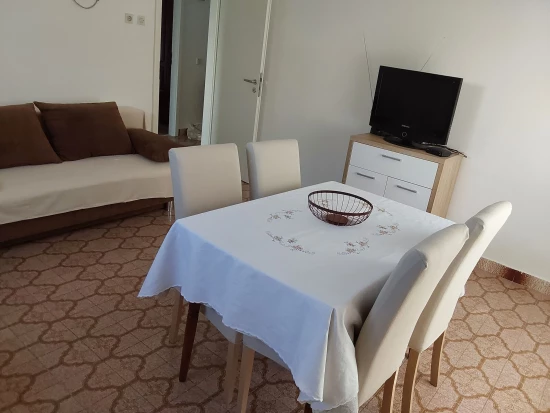 Apartmán Střední Dalmácie - Okrug Gornji DA 7257 N1