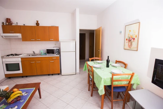 Apartmán Střední Dalmácie - Krilo Jesenice DA 7259 N2