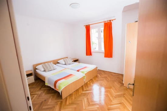 Apartmán Střední Dalmácie - Krilo Jesenice DA 7259 N2