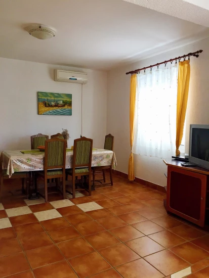 Apartmán Severní Dalmácie - Karlobag DA 7268 N2