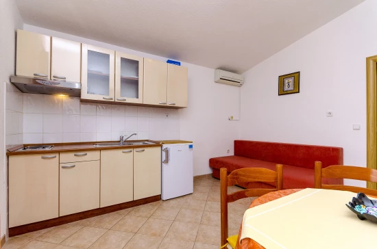 Apartmán Střední Dalmácie - Okrug Gornji DA 7279 N1