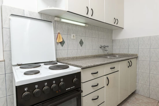 Apartmán Střední Dalmácie - Okrug Gornji DA 7282 N1