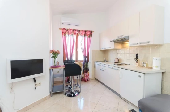 Apartmán Severní Dalmácie - Vodice DA 7302 N1