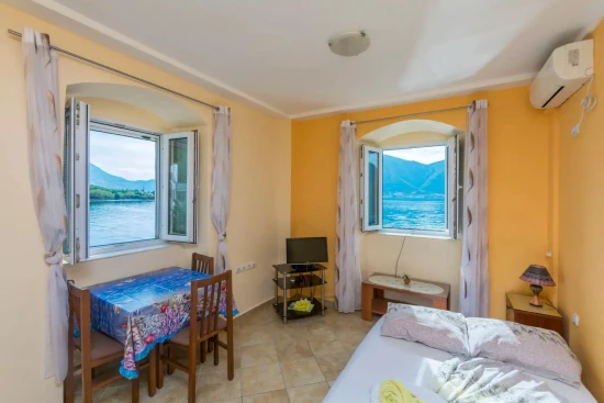 Apartmán Černá Hora - Kotor CH 7011 N3