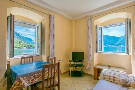 Apartmán Černá Hora - Kotor CH 7011 N2