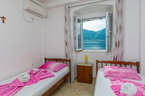 Apartmán Černá Hora - Kotor CH 7011 N2