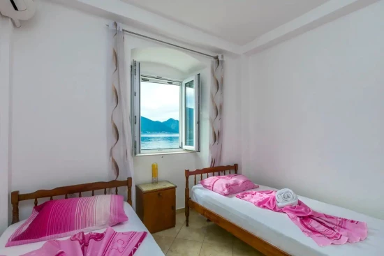 Apartmán Černá Hora - Kotor CH 7011 N2