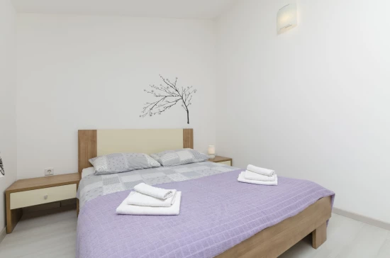 Apartmán Ostrov Brač - Milna (Hvar) OS 9448 N1