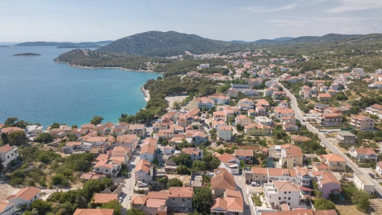 Apartmán Severní Dalmácie - Tribunj (Vodice) DA 7353 N1