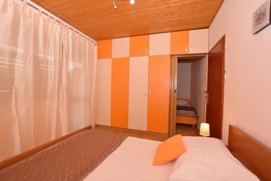 Apartmán Severní Dalmácie - Pirovac DA 7355 N2