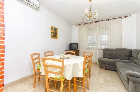 Apartmán Severní Dalmácie - Vodice DA 7392 N1