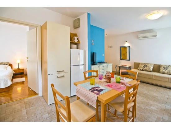 Apartmán Střední Dalmácie - Split DA 7404 N2