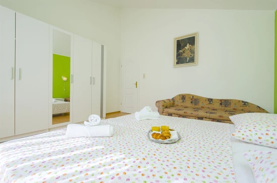 Apartmán Střední Dalmácie - Okrug Gornji DA 7414 N1