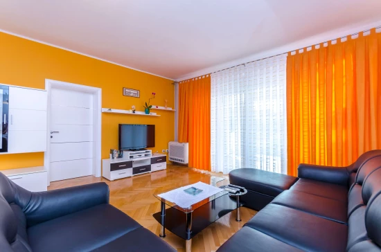 Apartmán Střední Dalmácie - Okrug Gornji DA 7414 N3