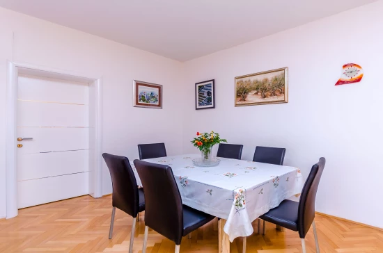 Apartmán Střední Dalmácie - Okrug Gornji DA 7414 N3