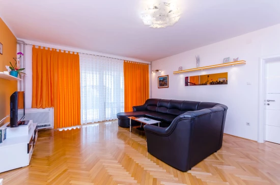 Apartmán Střední Dalmácie - Okrug Gornji DA 7414 N3